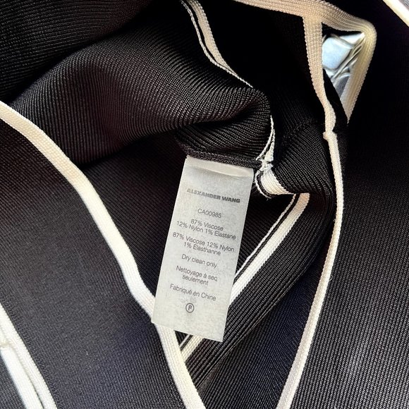 Alexander Wang Crisscross Knit Crop Top - Picture 10 of 12